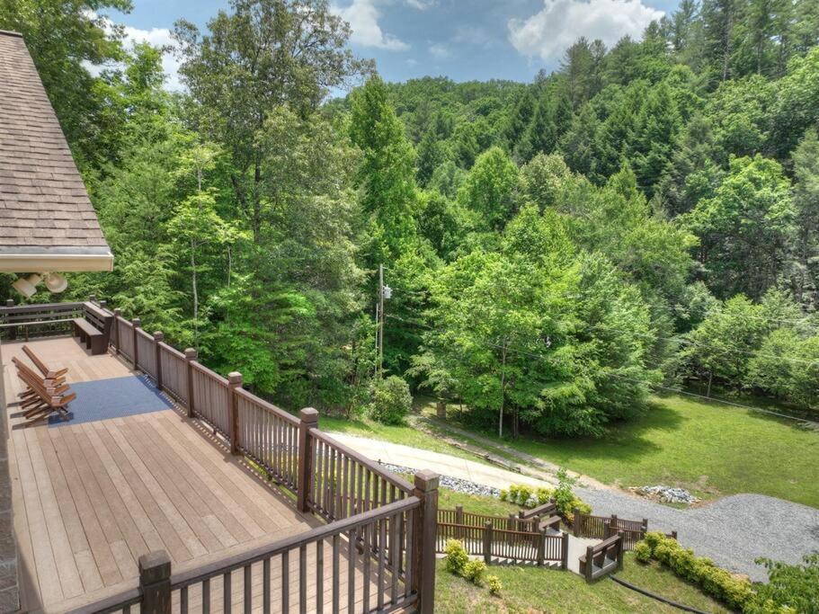 The Chariot - Creek Front With Hottub, Fire Pits, Billiards, Ev Charger - Sandalwood Stays Blue Ridge Exterior photo